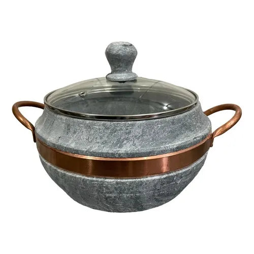 Soapstone Stockpot, 3.6 liters, with glass lid
